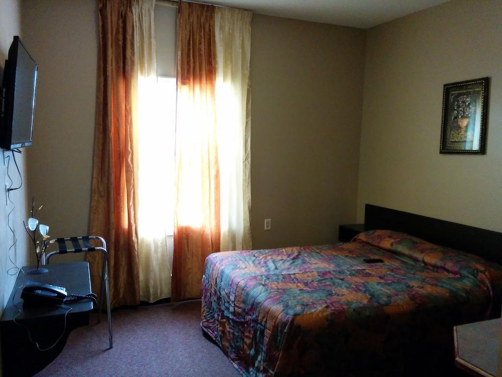 Bonnyville Hotel 외부 사진
