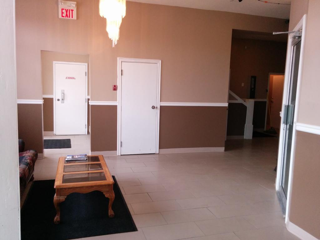 Bonnyville Hotel 외부 사진