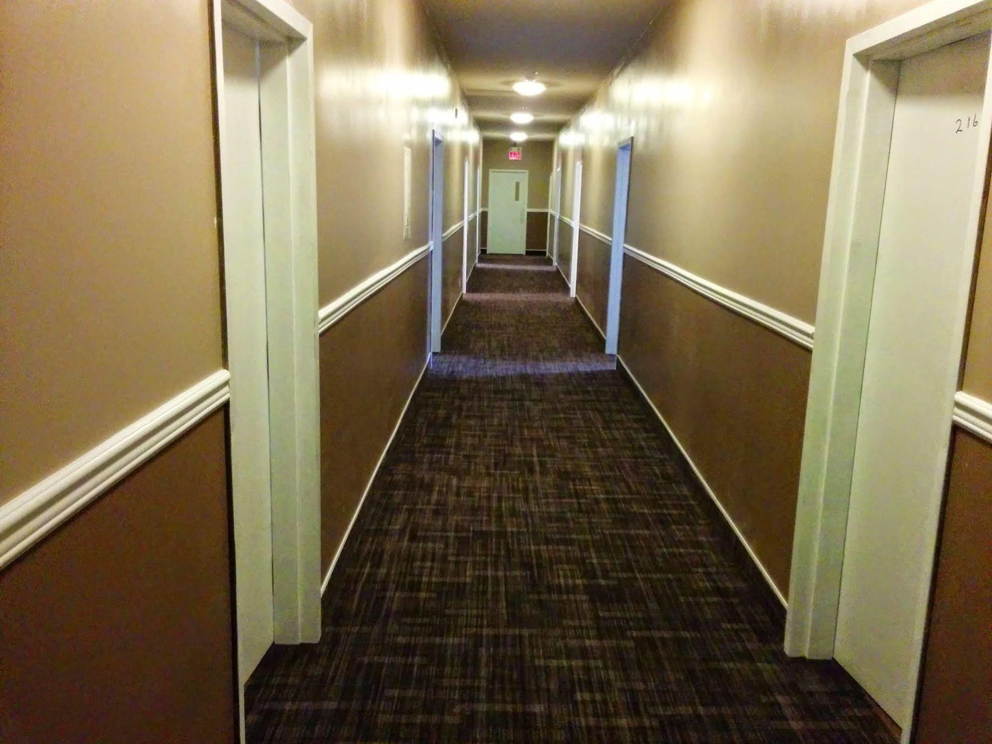 Bonnyville Hotel 외부 사진